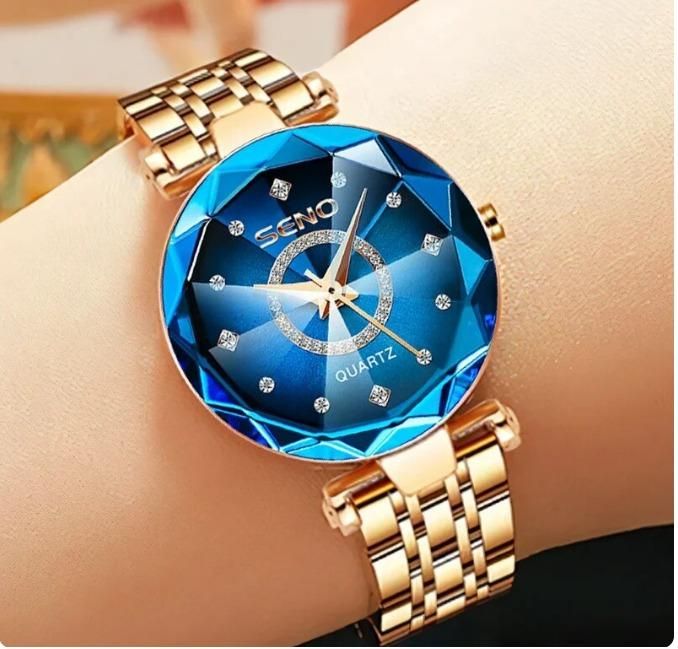 Nextores | Luxury Rose Gold Ladies Watch - Diamond-Cut Crystal Blue Dial