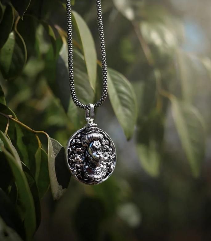 Nextores | "Divine Strength" OM - Lord Hanuman Oxidized Silver Pendant( Jai Hanuman Ji) - Premium Spiritual Amulet with Chain